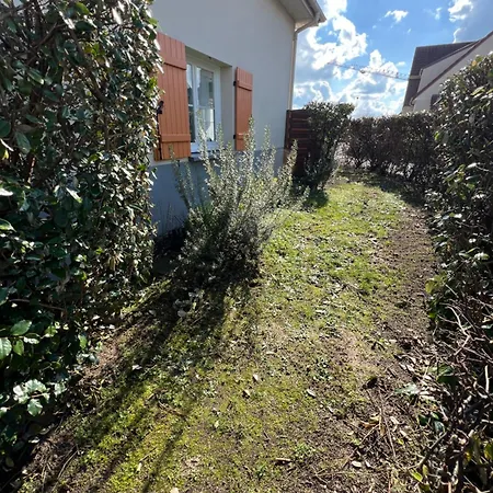 Casa vacanze Maison Ariana 6 Personnes à 5 Min De La