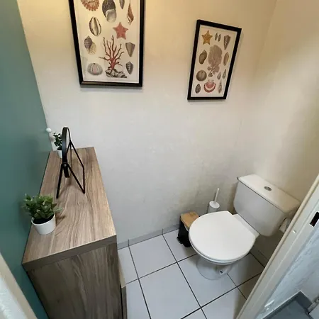 Nyaraló Maison Ariana 6 Personnes A 5 Min De La *